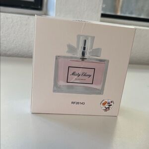 Misty Cherry Eau de Parfum
